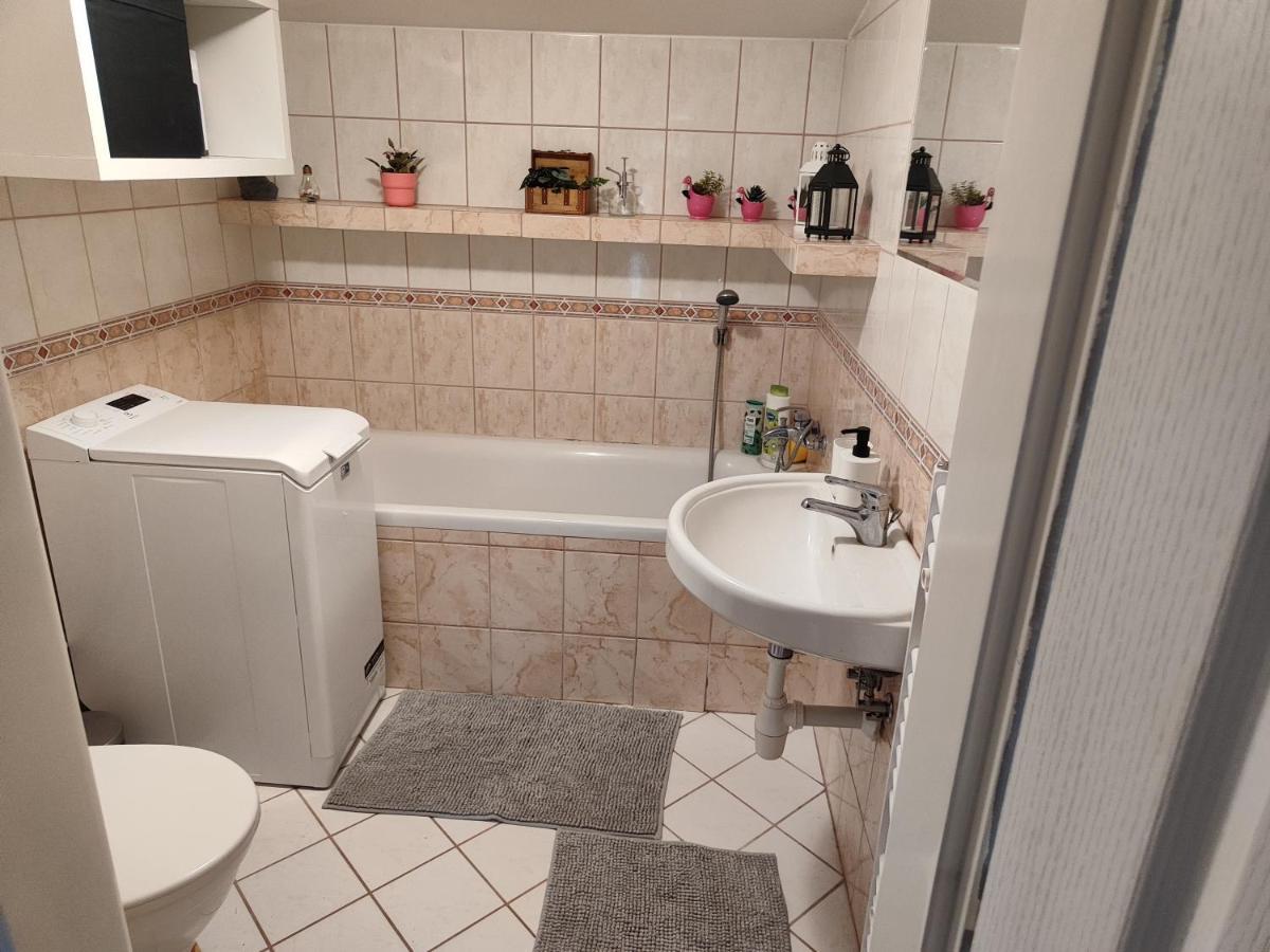 Domov Carlotka Lägenhet Bratislava Exteriör bild